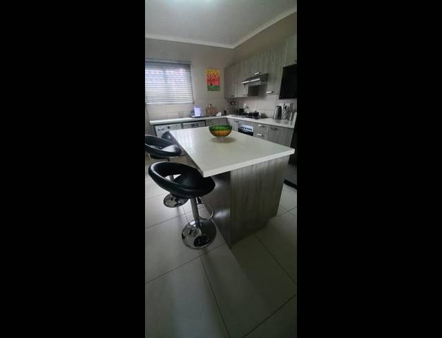 2 BEDROOM APARTMENT FOR SALE IN NOORDWYK